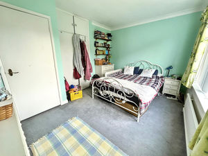 Bedroom- click for photo gallery